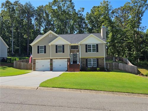 5466 Stepstone Way, Gainesville, GA, 30506-2300 | Card Image