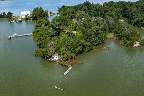 173 Tilden Ln, Weems, VA, 22576-2432 | Card Image