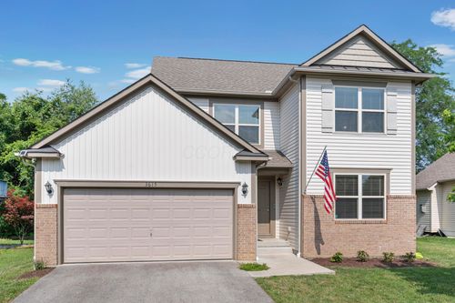 3615 Motts Place Ct, Canal Winchester, OH, 43110-9693 | Card Image