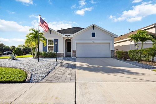 3926 Sunshine Pine Ave, BRADENTON, FL, 34203-2108 | Card Image