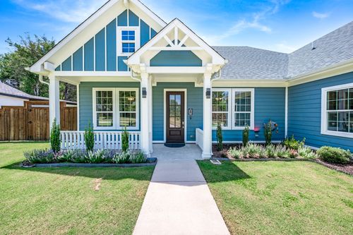 1501 Oneal St, Commerce, TX, 75428-2107 | Card Image