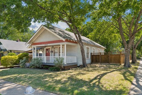 2111 Washington Ave, Fort Worth, TX, 76110-1934 | Card Image