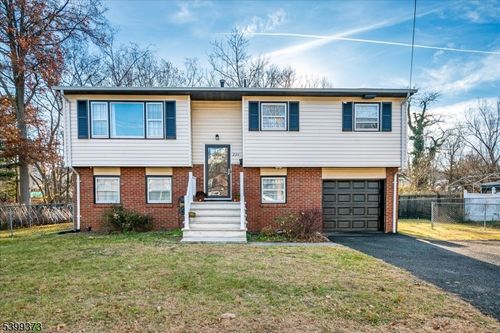 221 Phillips Rd, Somerset, NJ, 08873-2083 | Card Image