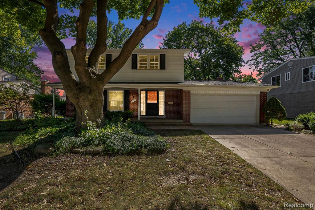 Levan Rd, Livonia, MI 48154