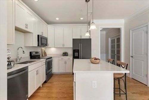 210-3 Peters Farm Way, Westborough, MA, 01581 | Card Image