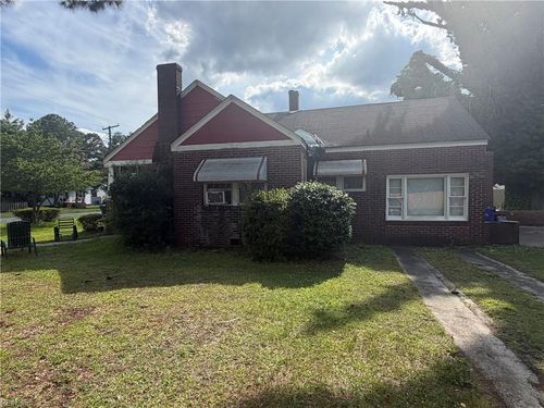 200 Charles Avenue, Portsmouth, VA, 23702 | Card Image