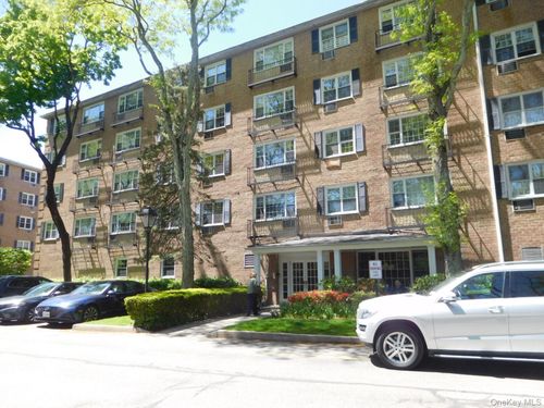 3-l-3 Consulate Dr, Eastchester, NY, 10707-2434 | Card Image