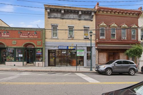 7 New Main St, Haverstraw, NY, 10927-1807 | Card Image