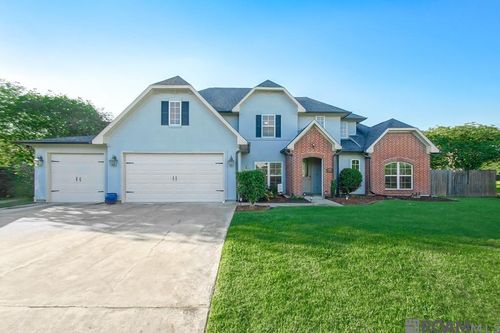 2239 Saint Andrews Ave, Zachary, LA, 70791-5405 | Card Image
