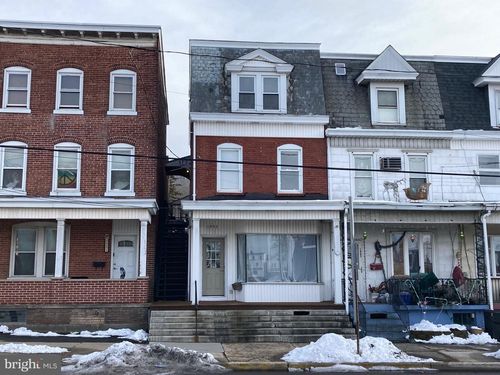 1903 W Market St, POTTSVILLE, PA, 17901-2003 | Card Image