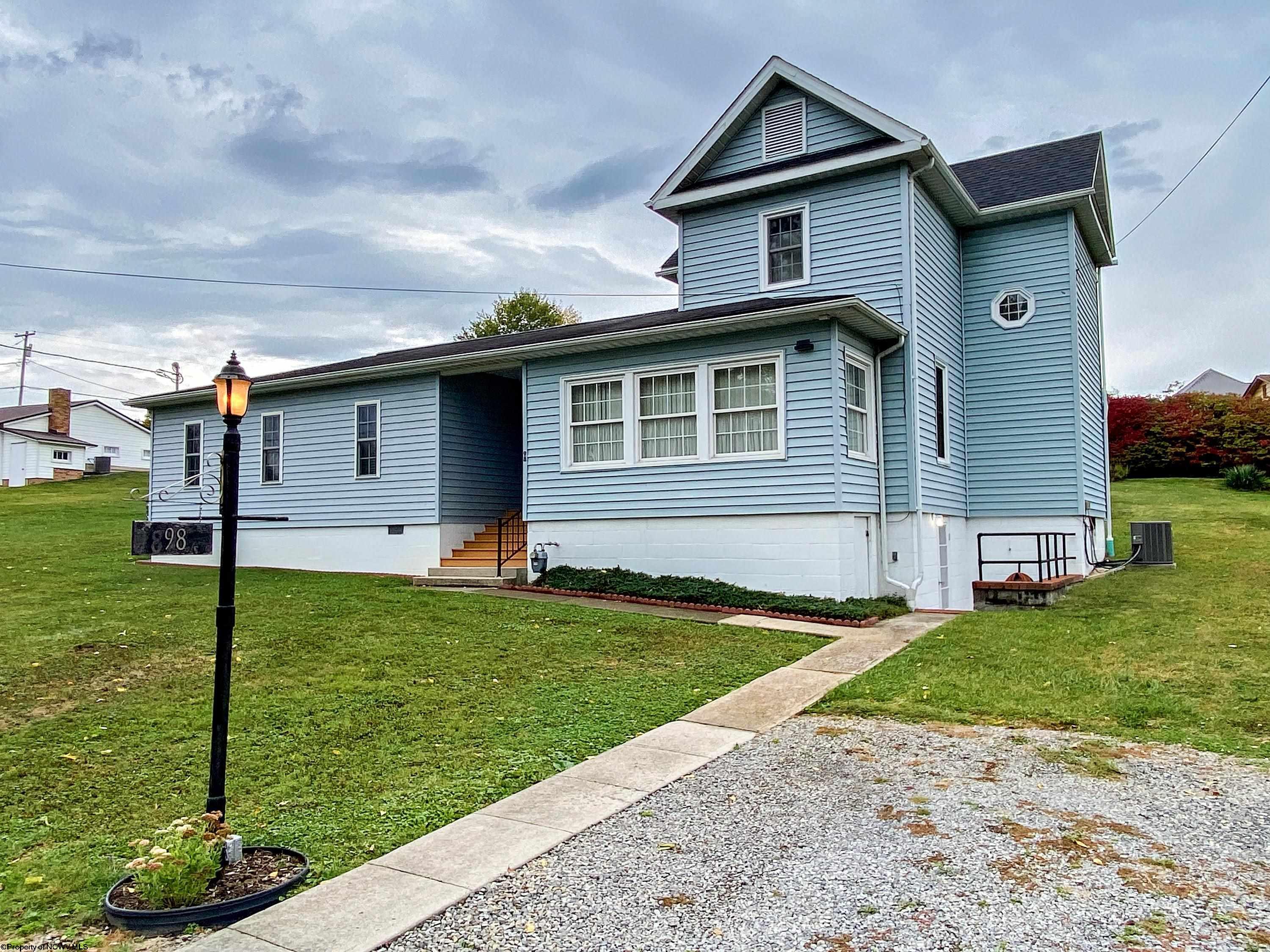 Pleasant Ave, Elkins, WV 26241
