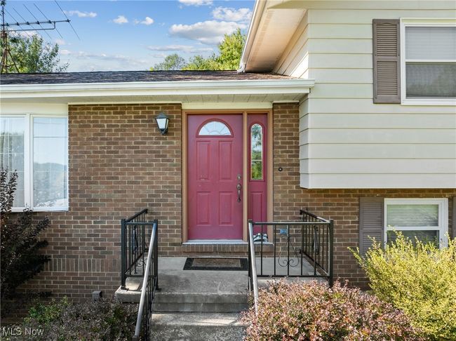 59648 Broadview Rd, House other with 3 bedrooms, 3 bathrooms and null parking in Shadyside OH | Image 6