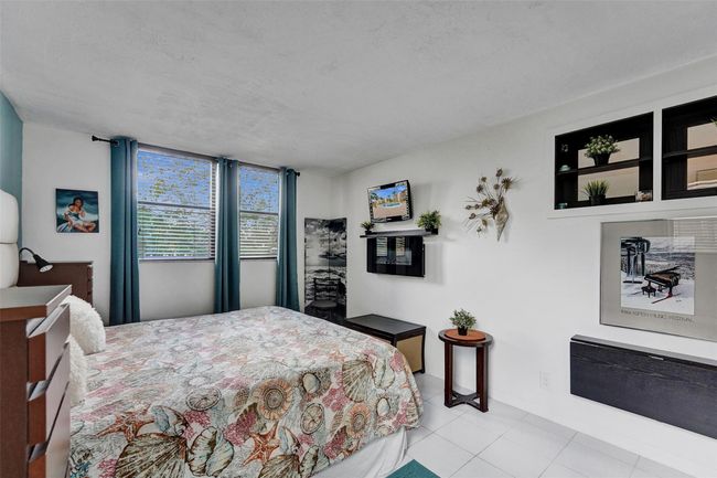 APT-107 - 2831 Somerset Dr, Condo with 1 bedrooms, 1 bathrooms and null parking in Lauderdale Lakes FL | Image 20