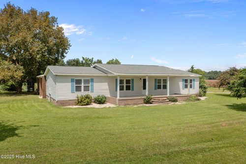 2738 White Oak River Rd, Maysville, NC, 28555-9350 | Card Image