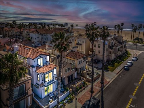 116 11th St, Huntington Beach, CA, 92648-4806 | Card Image