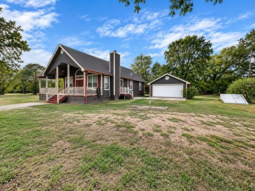 702 E 5th St, Wapanucka, OK, 73461-9138 | Card Image