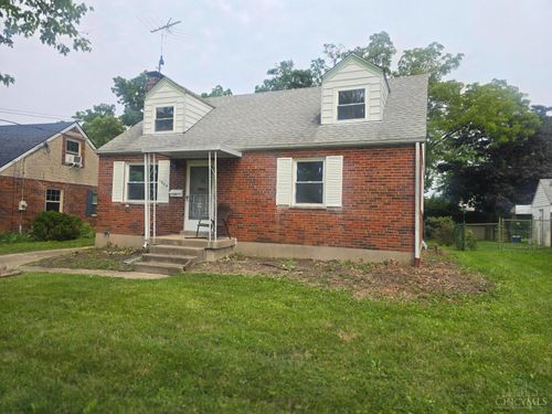 1604 Sanborn Dr, Reading, OH, 45215-3712 | Card Image