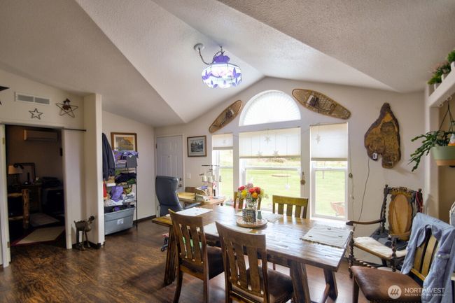 1159 King Rd, House other with 3 bedrooms, 2 bathrooms and 2 parking in Winlock WA | Image 10