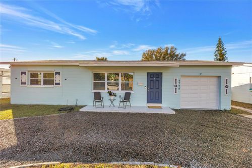 5758 Dartmouth Ave N, ST PETERSBURG, FL, 33710-7946 | Card Image