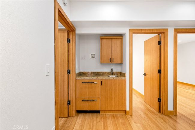 Conveniently located wet bar on level 2. | Image 24