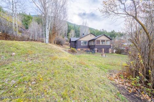 750 S Millward St, Jackson, WY, 83001-8588 | Card Image
