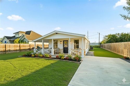 541 Marie Dr, Donna, TX, 78537-4422 | Card Image