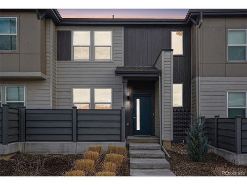 6613 N Ceylon St, Denver, CO, 80249-7383 | Card Image