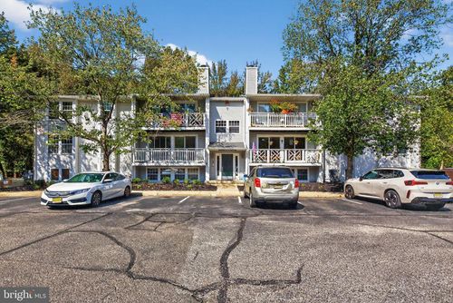 17 Cranberry Ct, MARLTON, NJ, 08053-3769 | Card Image