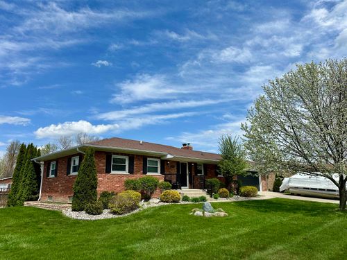 2490 Golden Shores Ct, Fenton, MI, 48430-1060 | Card Image