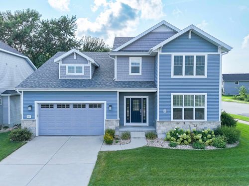 702 Crimson Leaf Lane, Madison, WI, 53593 | Card Image