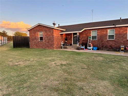 123 Circle Dr Circle, Sentinel, OK, 73664 | Card Image