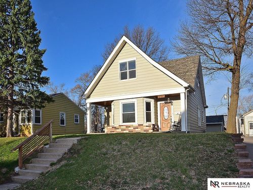 2146 S 34th St, Omaha, NE, 68105-3122 | Card Image