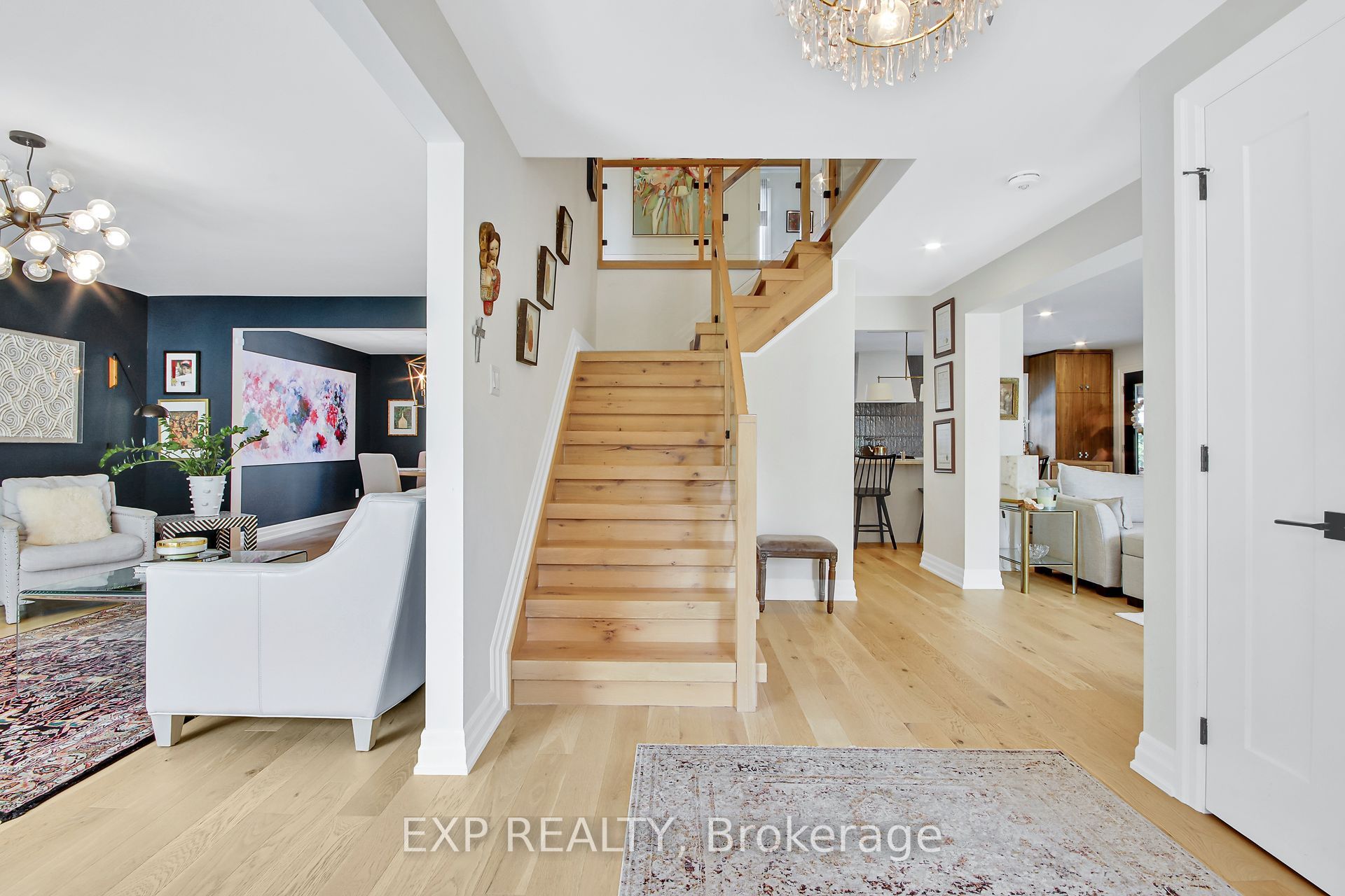 Residential Lease in Britannia Heights - Queensway Terrace N and Area 3