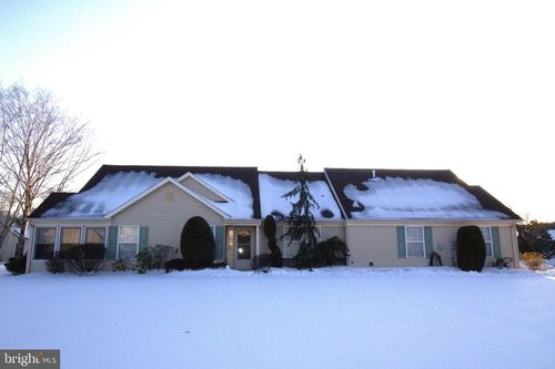 11 Ivy Hill Rd, Lakewood, NJ, 08701-5774 | Card Image