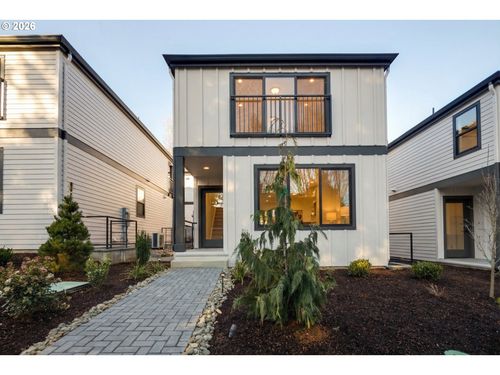 247 E Ave, Lake Oswego, OR, 97034-2365 | Card Image