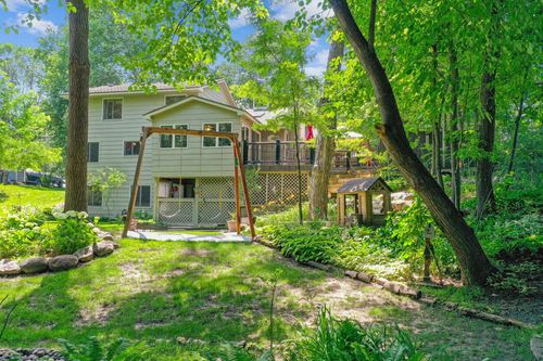 760 Bighorn Dr, Chanhassen, MN, 55317-9766 | Card Image