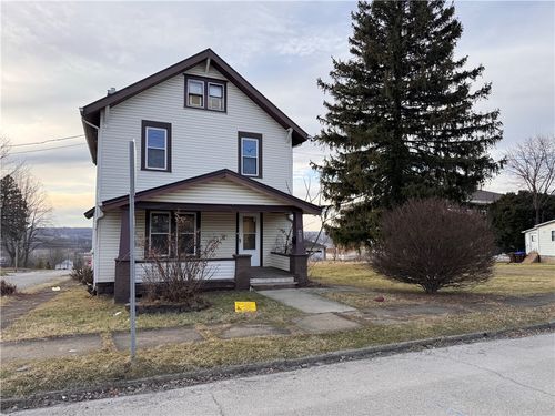 400 Emerson Ave, Farrell, PA, 16121-1830 | Card Image