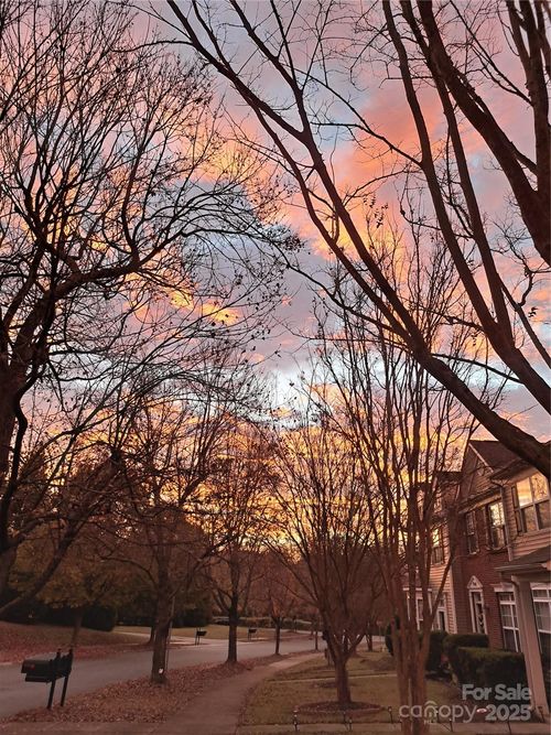 9336 Greenheather Dr, Huntersville, NC, 28078-3279 | Card Image