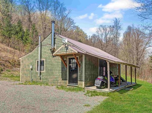 36 Moss Dr, Stewartstown, NH, 03576 | Card Image