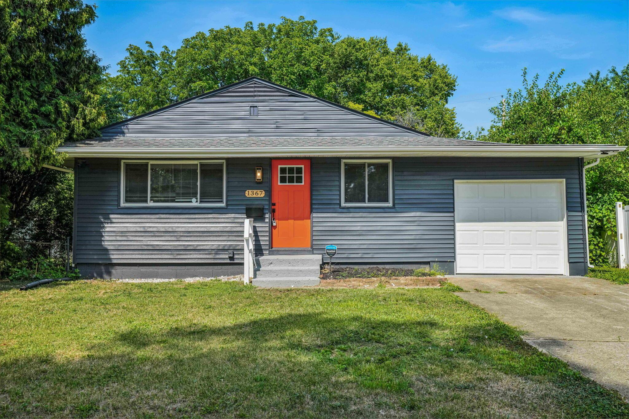 Miller Ave, Columbus, OH 43206
