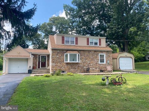 2181 Yerger Rd, POTTSTOWN, PA, 19464-2029 | Card Image