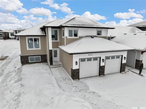 614 Casper Cove, Warman, SK, S0K4S4 | Card Image
