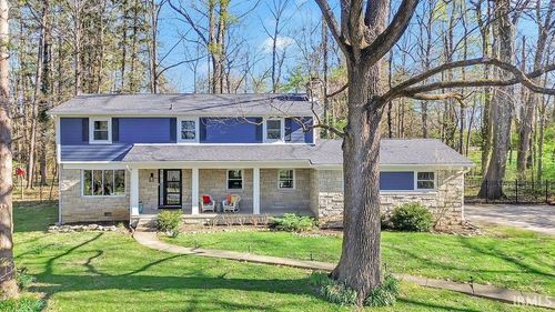 2715 S Bluff Ct, Bloomington, IN, 47401-4401 | Card Image