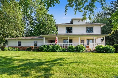 24567 Brick Rd, South Bend, IN, 46628-9717 | Card Image