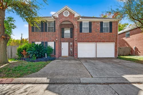 8366 Golf Green Cir, Houston, TX, 77036-4076 | Card Image
