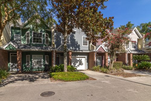 92-5047 Nw 1st Pl, Gainesville, FL, 32607-2193 | Card Image