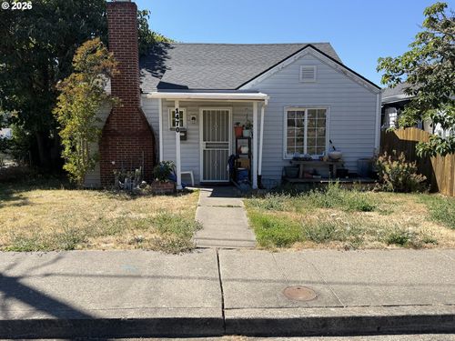 1470 Se Jackson St, Roseburg, OR, 97470-4048 | Card Image
