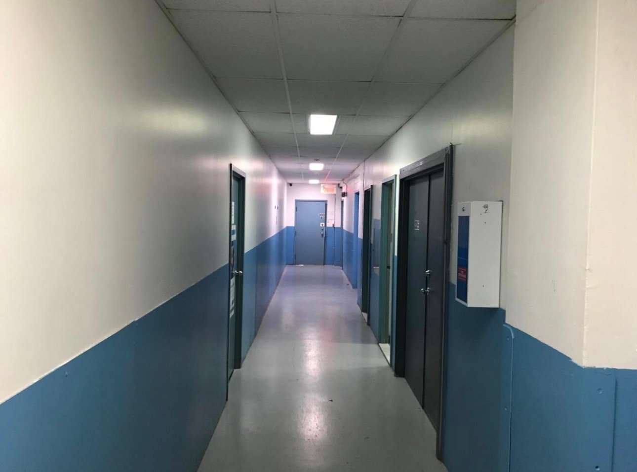 Commercial Sale in Montréal (Ahuntsic-Cartierville) 5
