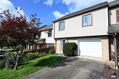 105 Williamsburg Drive, Elizabeth Twp/Boro, PA, 15037 | Card Image