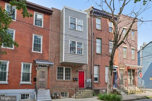 552 N 11th St, PHILADELPHIA, PA, 19123-3322 | Card Image
